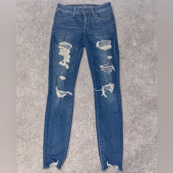 American Eagle Outfitters Women's Dark Blue Ripped Skinny Jeans - Picture 1 of 3
